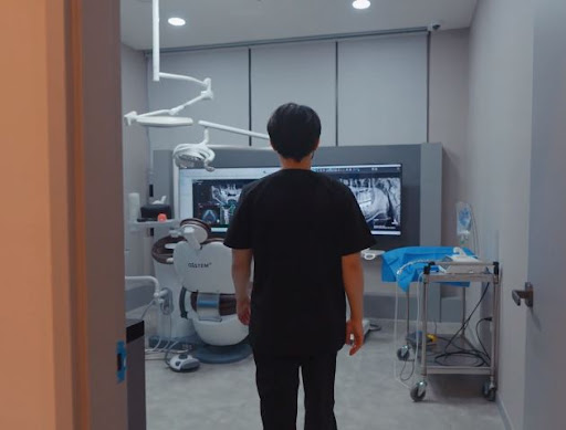 천안 임플란트 페이스라인 불당본점 서울비디치과의원